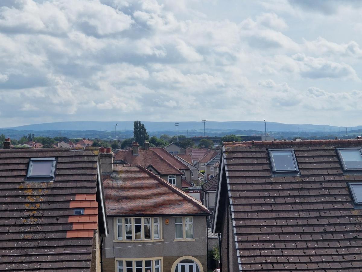 Three Bedroomed House In Morecambe Exterior foto